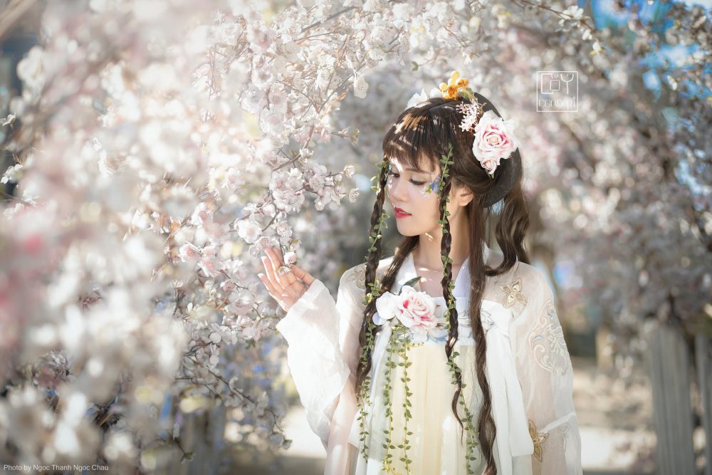 DAISY IN WONDERLAND - SPRING FAIRY - Một bộ ảnh hiện đại kết hợp với hán phục pha một chút cổ trang - Hình 5